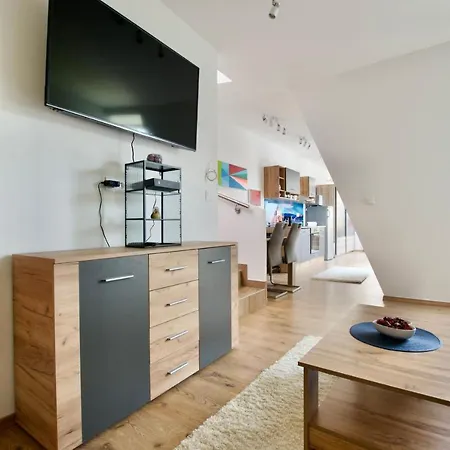 Premium By Hi5 - Penthouse + Rooftop Διαμέρισμα Βουδαπέστη
