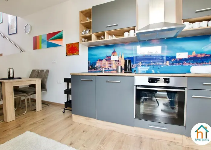 Premium By Hi5 - Penthouse + Rooftop